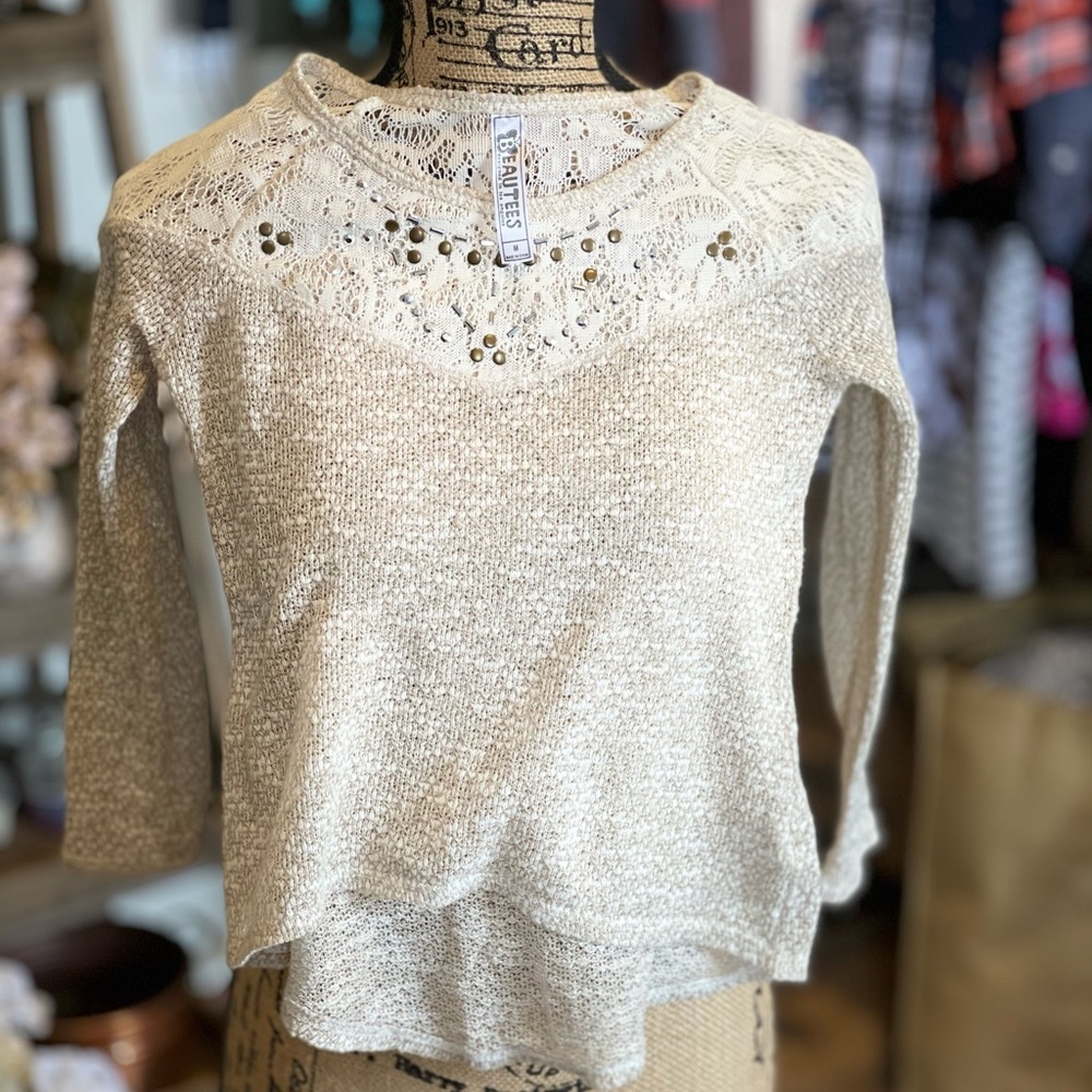 Beautees top